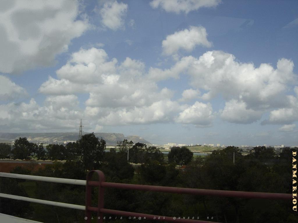 Oran santa cruz au loin.jpg -                                
